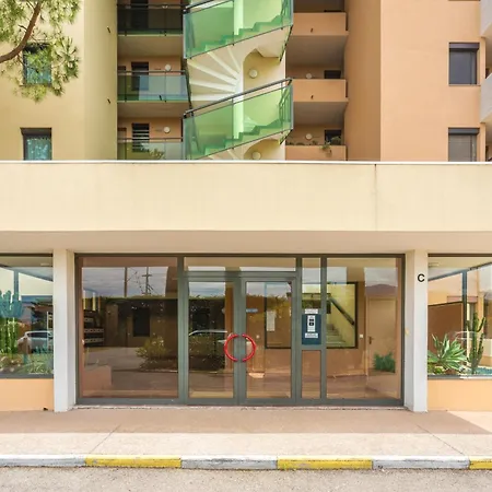 Apartament London - Vue Cannes